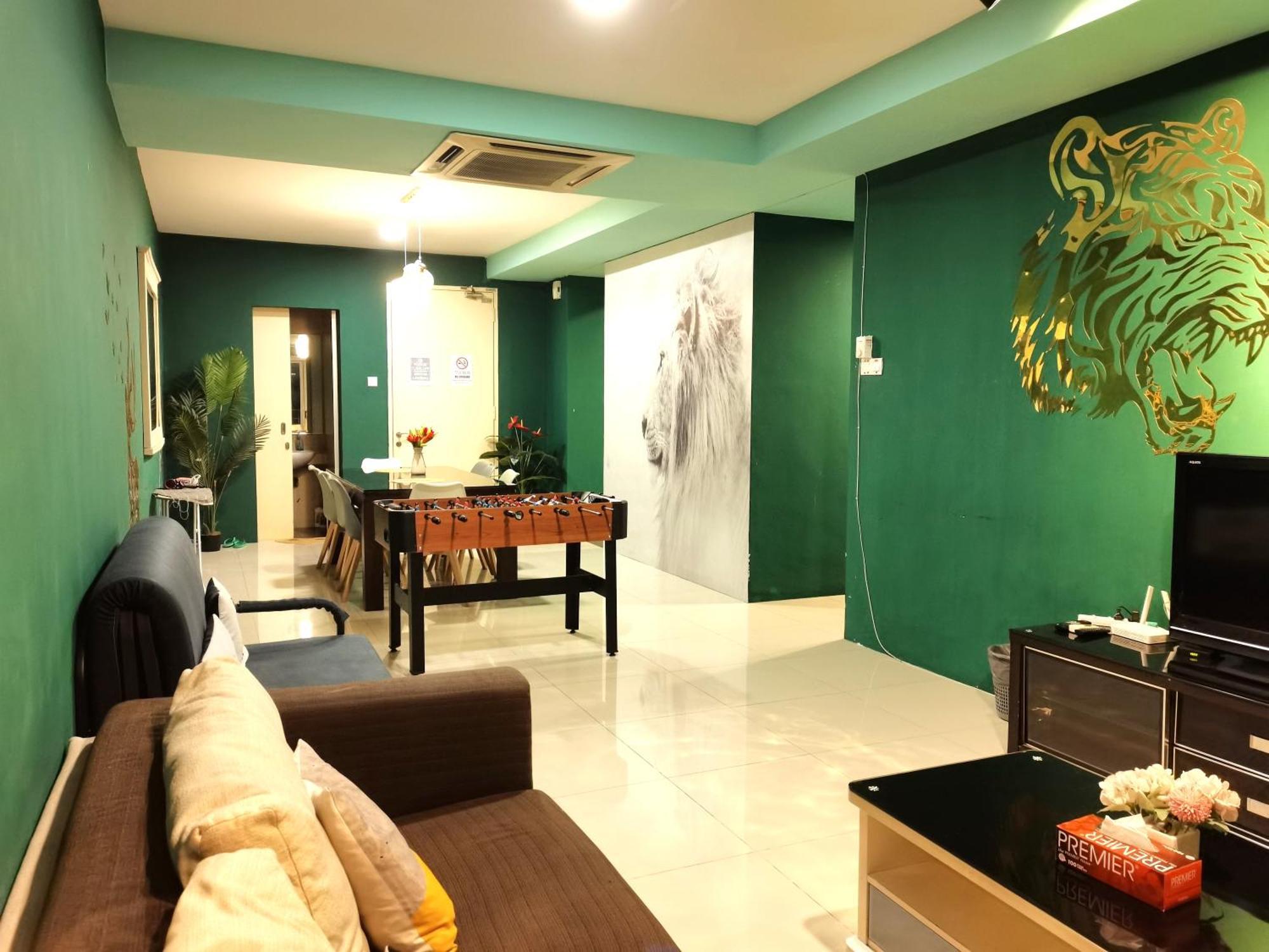 Cozy Forest Themed Homestay 4 Bedroom Куала-Лумпур Екстер'єр фото